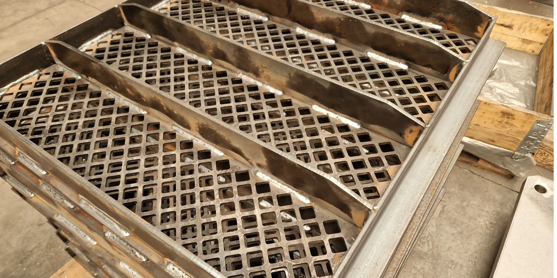 Creusabro® wear-resistant steel demolition asphalt recycling thermal asphalt processing