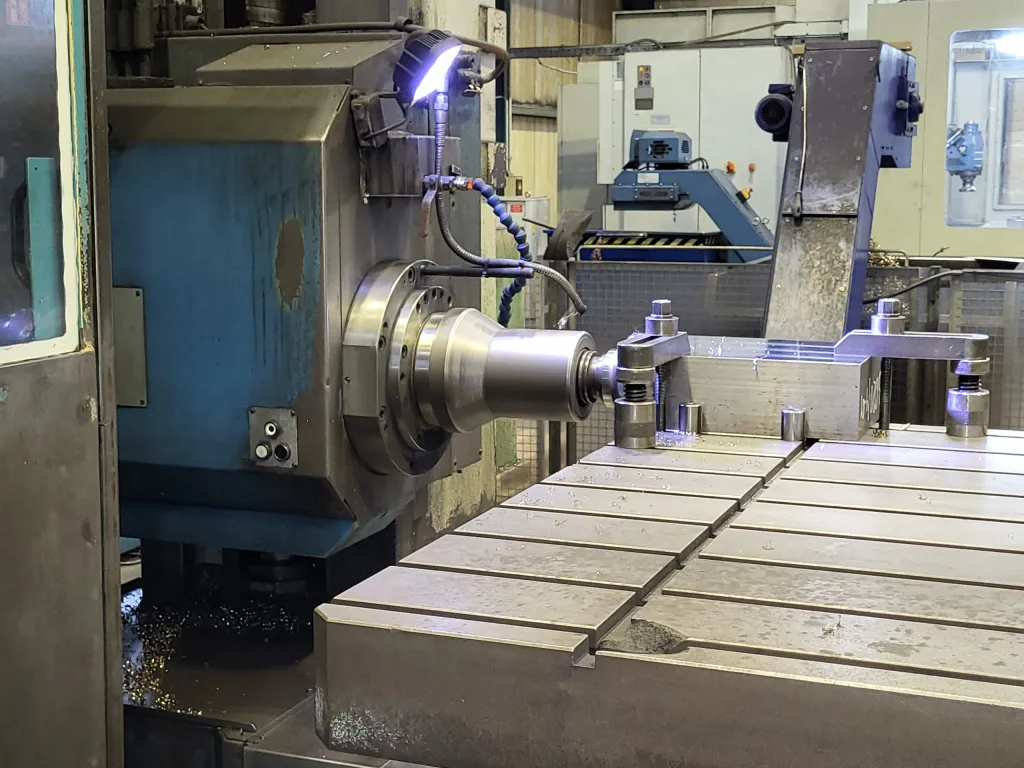 Kontur cutting Industeel