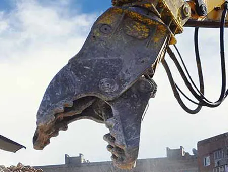 Creusabro Superten demolition shear